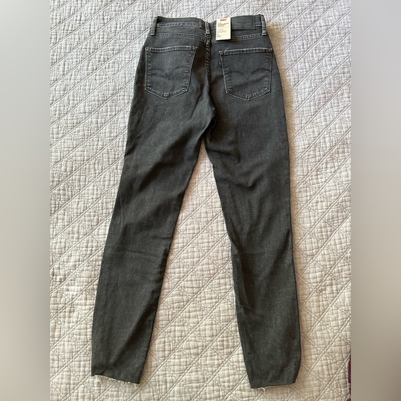 Levi’s high rise skinny ankle women’s NWT jeans - Picture 7 of 7